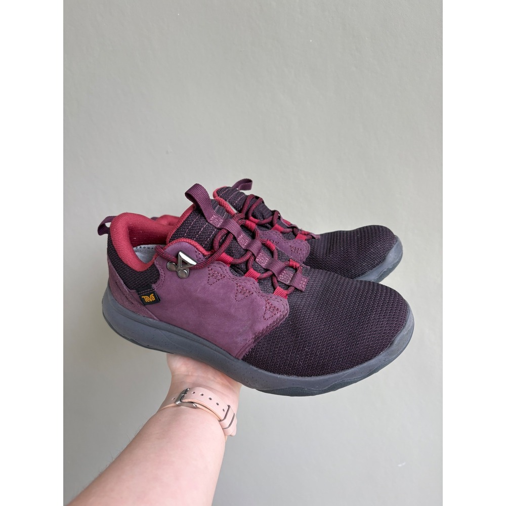 Teva Arrowood WP Hiking Shoes Women 6.5 Fig Wine Waterproof Trail Gorp Outdoor